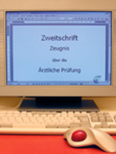 Monitor mit Aufschrift "Zweitschrift"