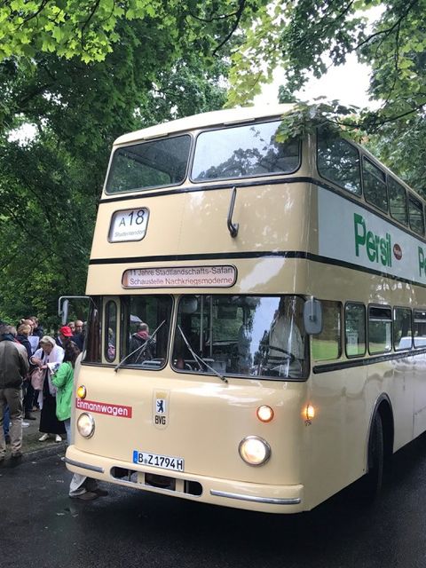 Stadtlandschafts-Safari, Traditionsbus