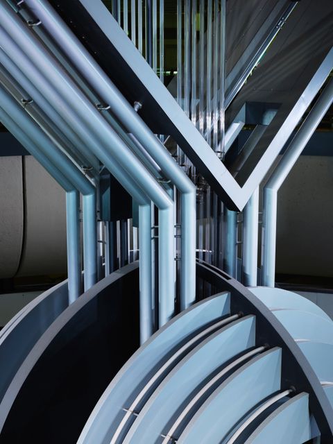 Detail of the central light sculpture (Image: Andreas Gehrke)