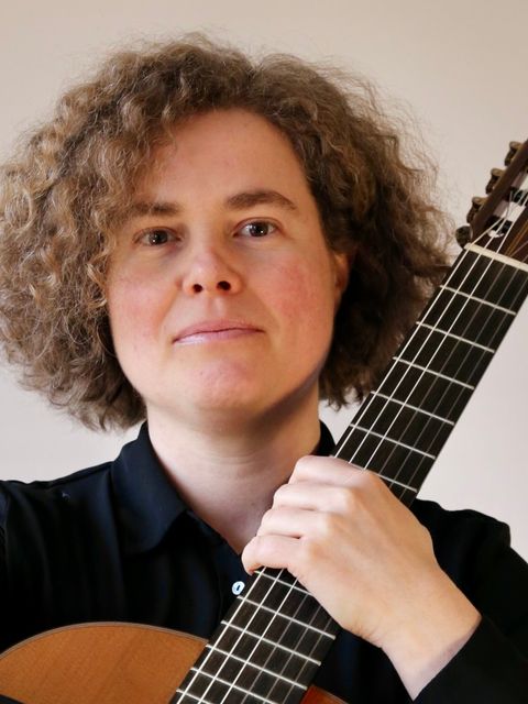 Meike Sela
