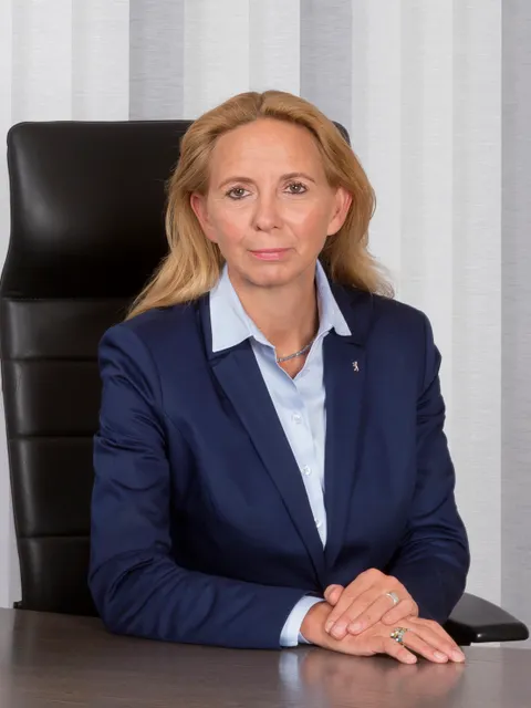 PPr'in Dr. Barbara Slowik Meisel