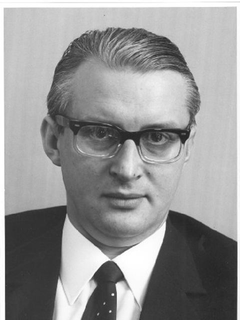Wolfgang Büsch