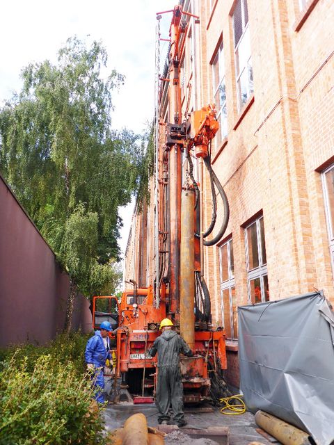 Bohrgerät für die Errichtung von Grundwassermessstellen (Bild: Tauw GmbH, Berlin)