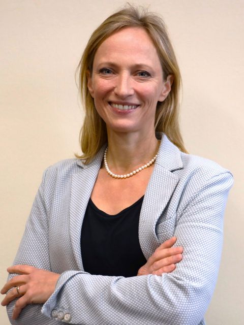 Dr. Nina Thom