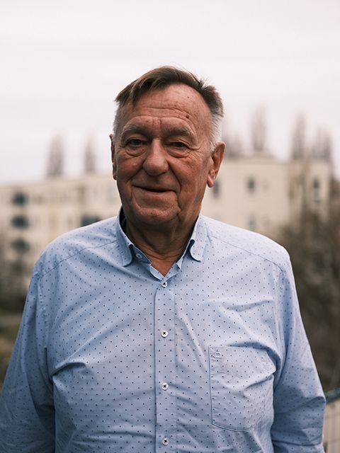 Wolfgang Müller im Halbporträt