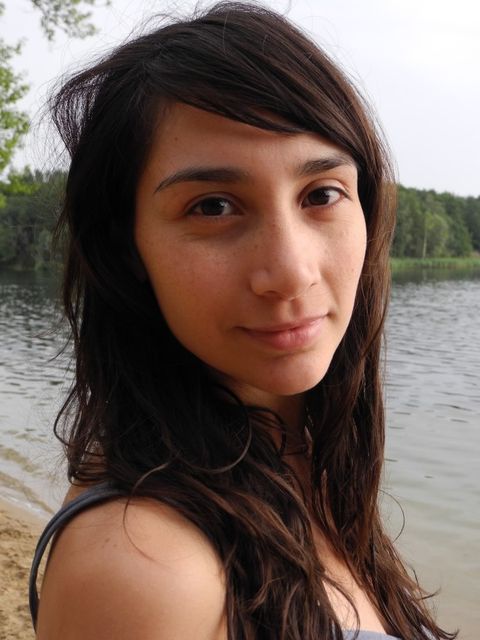 Porträtfoto von der Kursleitenden Leicy Esperanza Valenzuela Retamal
