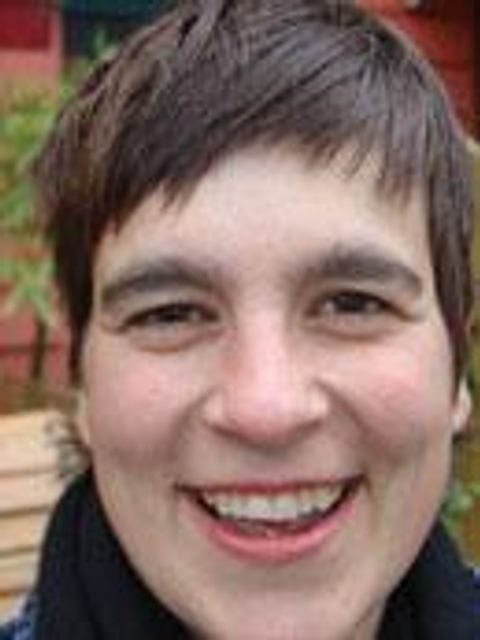 Porträtfoto von der Kursleitenden Runhild Wirth