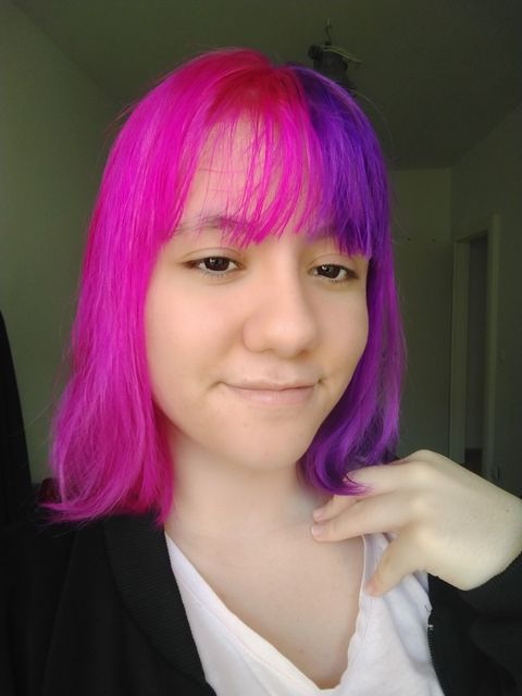 Porträtfoto von Nicole Squarise