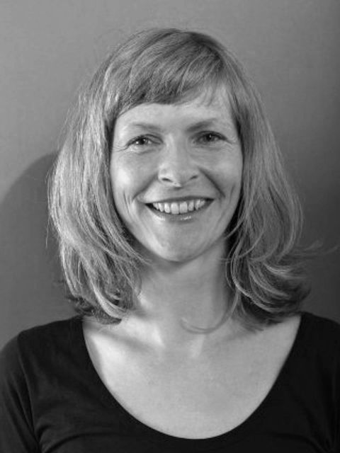 Porträtfoto von der Kursleiterin Ines Königsmann