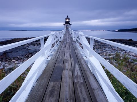 Perspektive auf Leuchtturm