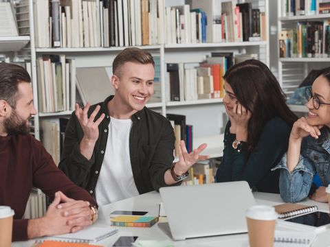 Studenten beim lernen