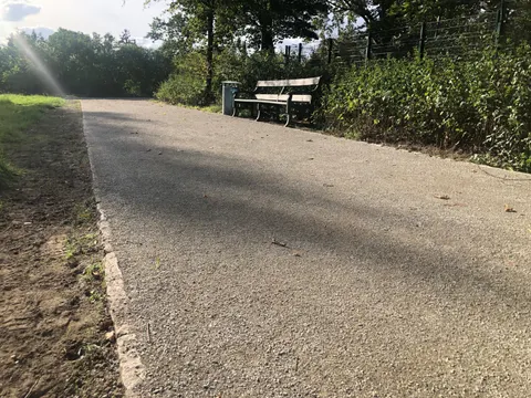 Die frisch sanierten Wege im Ruhwaldpark.
