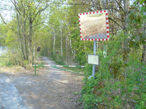 Zugang von der Glockenturmstraße, 23.4.2010, Foto: KHMM