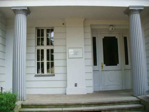 Gedenktafel für Edmund Rumpler, Dernburgstr. 9, 24.7.2006, Foto: KHMM