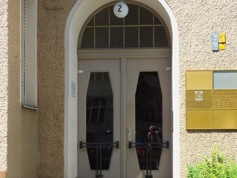 Hausansicht Kufsteiner Str. 2 (Bild: Stolpersteine-Initiative CW, Hupka)