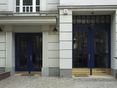 Hausansicht Kuno-Fischer-Str. 17 (Bild: Stolpersteine-Initiative CW, Hupka)