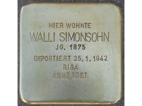 Stolperstein Walli Simonsohn (Bild: Stolpersteine-Initiative CW, Hupka)