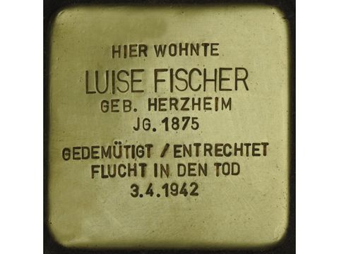 Stolperstein Luise Fischer (Bild: Stolpersteine-Initiative CW, Hupka)