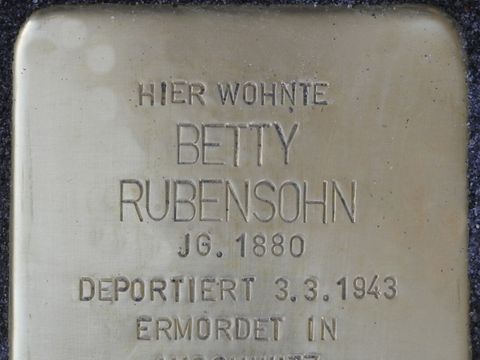 Stolperstein Betty Rubensohn (Bild: Stolpersteine-Initiative CW, Hupka)