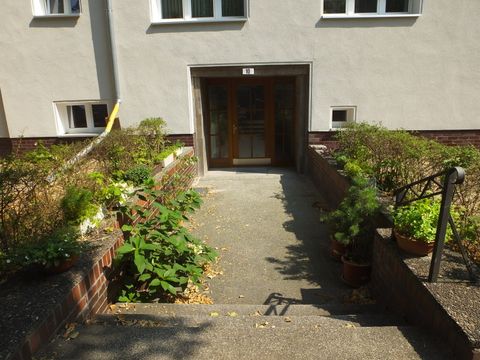 Hausansicht Württembergallee 10 (Bild: Stolpersteine-Initiative CW, Hupka)