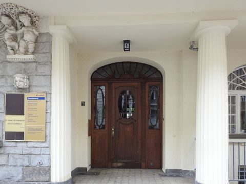 Hausansicht Clausewitzstr. 5