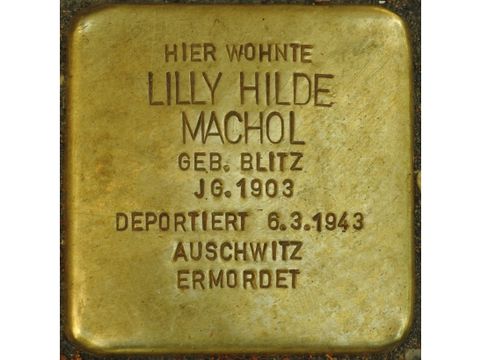Stolperstein für Lilly Hilde Machol, Mommsenstr 7