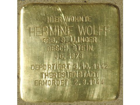 Stolperstein für Hermine Wolff