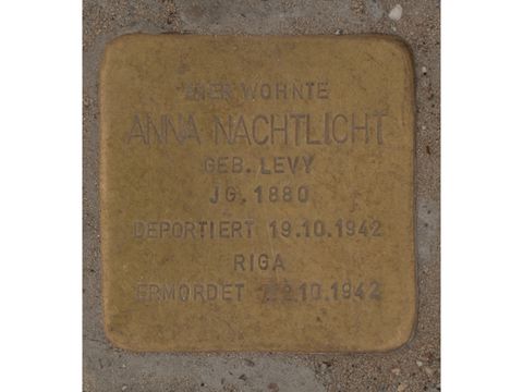 Stolperstein für Anna Nachtlicht
