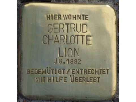 Stolperstein für Gertrud Charlotte Lion