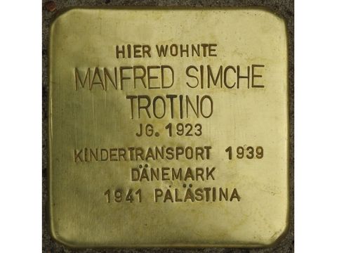 Kuno-Fischer-Straße 4 Manfred Simche Trotino