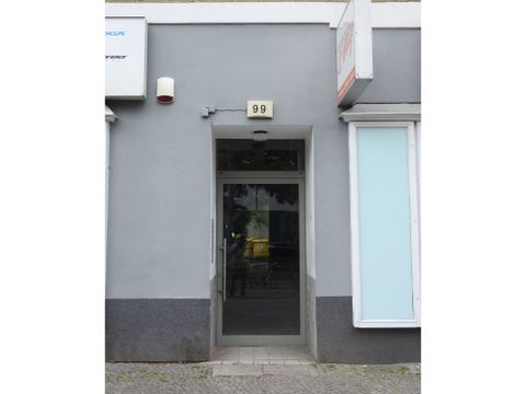 Uhlandstraße 99