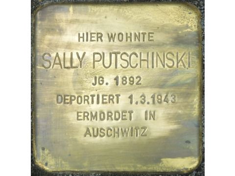 Stolperstein Sally Putschinski, Foto:H.-J. Hupka, 2014