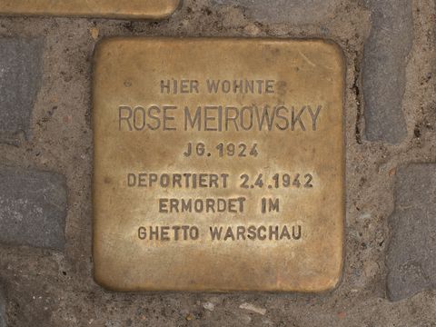 Stolperstein Rose Meirowsky, Foto: A. Bukschat & C. Flegel, 03.10.2012