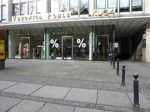 Stolpersteine am Kurfürstendamm 64