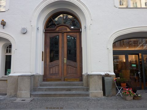 Meinekestraße 7, 4.3.2011