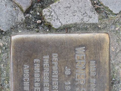Stolperstein für Werner Simon, 26.1.2012, Foto: KHMM