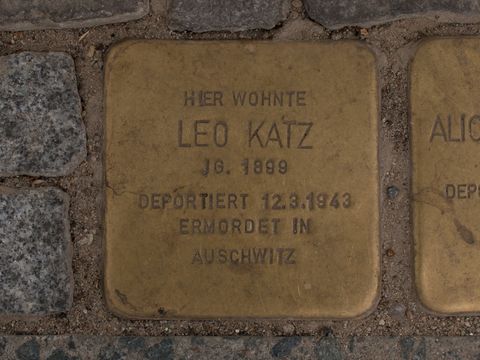 Stolperstein Leo Katz, Foto: A. Bukschat & C. Flegel, 03.10.2012