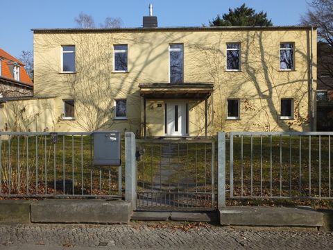 Hausansicht Auguste-Viktoria-Str. 33