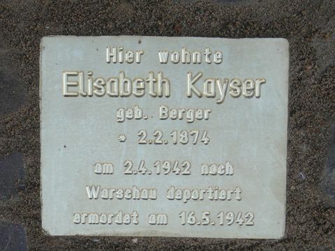 Denkstein für Elisabeth Kayser