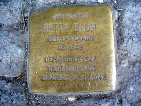 Stolperstein für Betty Blum