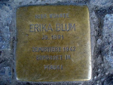 Stolperstein für Erika Blum