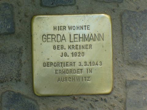Stolperstein Gerda Lehmann (Bild: Bezirksamt Charlottenb.-Wdf., B.Plewa)