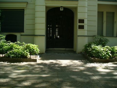 Hausansicht Giesebrechtstr.12 (Bild: Bezirksamt Charlottenburg-Wilmersdorf, B. Plewa)