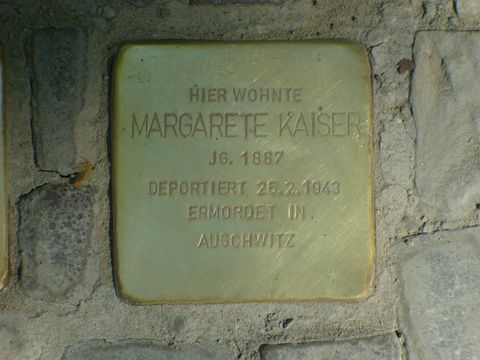 Stolperstein Margarete Kaiser (Bild: Bezirksamt Charlottenb.-Wdf., B.Plewa)