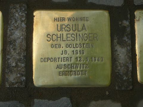 Stolperstein für Ursula Schlesinger (Bild: Wolfgang Knoll)