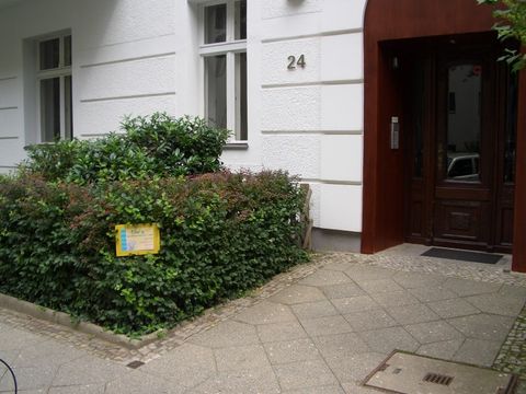 Hauseingang Holsteinische Str. 24