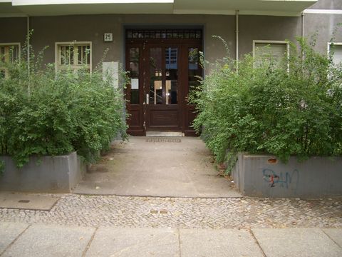 Hauseingang Nassauische Str. 25, Foto: J.Held, 27.07.2011