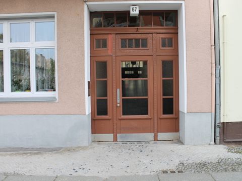 Hauseingang Niebuhrstr. 67