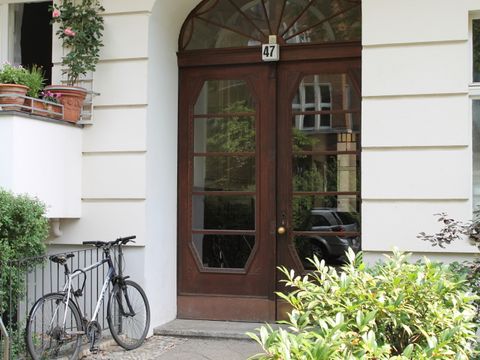 Hauseingang Nassauische Str. 47, 6.8.13