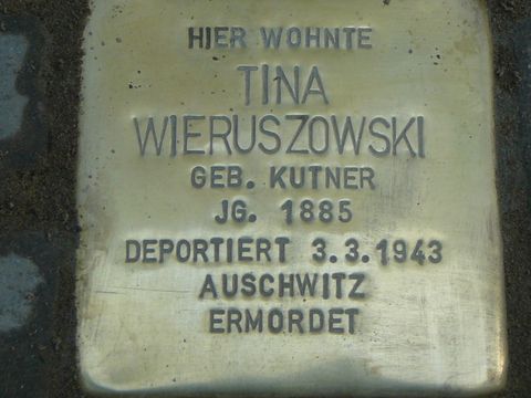 Stolperstein für Tina Wieruszowski